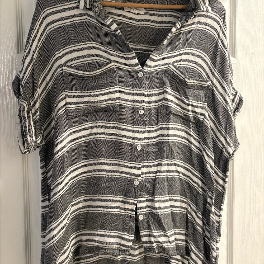 beachlunchlounge Gray and White Striped Button Down Shirt